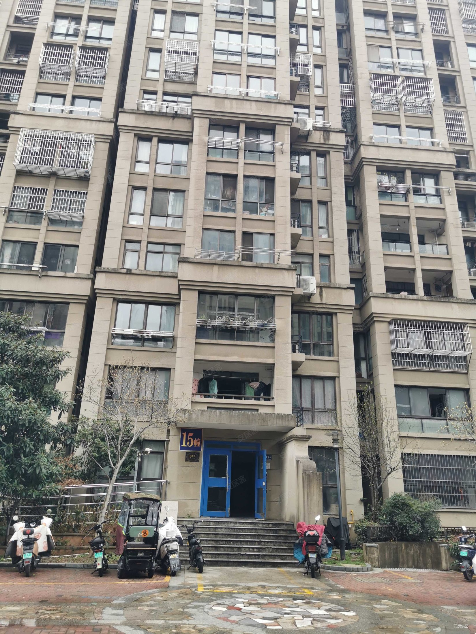 衡山城3室2厅2卫诚心出售