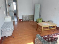 淄博周村站北路租丝厂宿舍3楼,3室干净入住,部分家具,房租面议,实图随看出租房源真实图片
