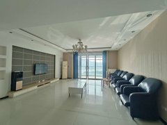 孝感孝南槐荫公园乾坤阳光 电梯房四室 160平方 可工作室 可居住  面积大出租房源真实图片