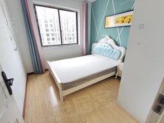 嘉兴平湖平湖市区紫宸华府 1室1厅1厨1卫 押一付一 近服装城 时尚中心出租房源真实图片