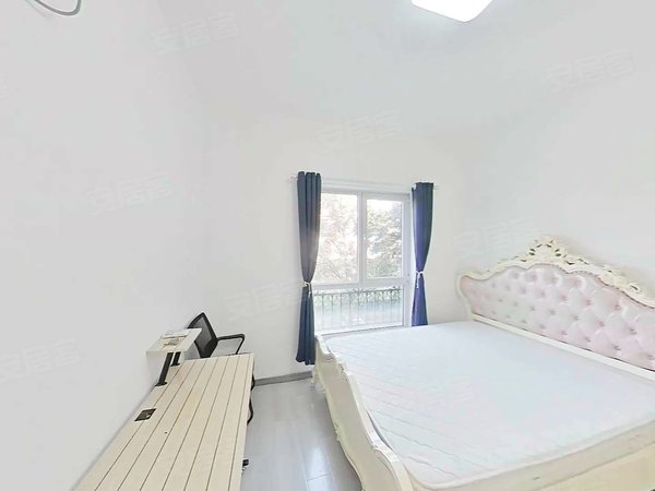 上海宝山上海大学大华朗香花园首月免租带固定车位可办居住证免三个月