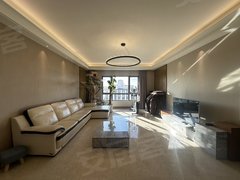 北京大兴亦庄金茂逸墅 东边户 5室3卫 家具家电全齐 恒温恒湿 带车位出租房源真实图片