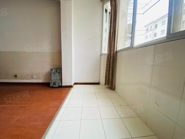 【多图】东湾小区,华泾租房,东湾小区 1室0厅1卫 41平米,徐汇租房