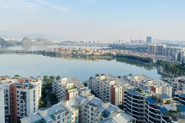 肇庆二手房 星湖奥园 > 黎彩霞解读星湖奥园小区户型