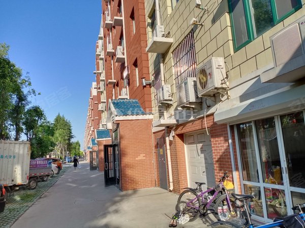 青岛莱西水集银泰紫荆城3室紫荆城精装整租90平出租房源真实图片