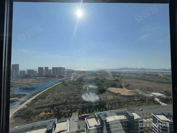 急售~海景洋房现房~小窑湾~龙湖物业~轻轨旁~一楼送花园七中