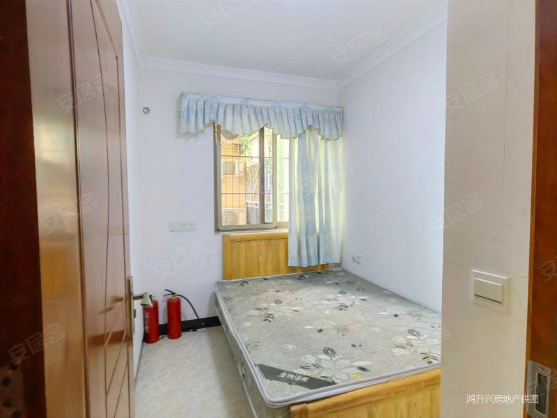 罗村体育公园附近,龙光君悦龙庭3房出售,看房钥匙在手