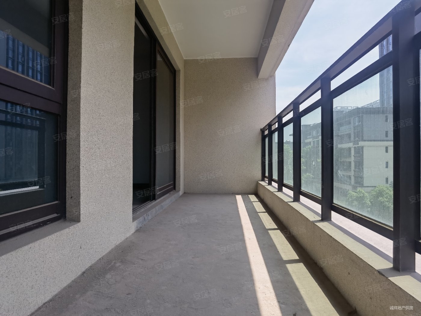 重庆房产网>重庆二手房>南岸二手房>刘家坪二手房>荣盛华府(一期)>