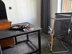 海西格尔木城区利和小区，一室一厅，空房出租出租房源真实图片