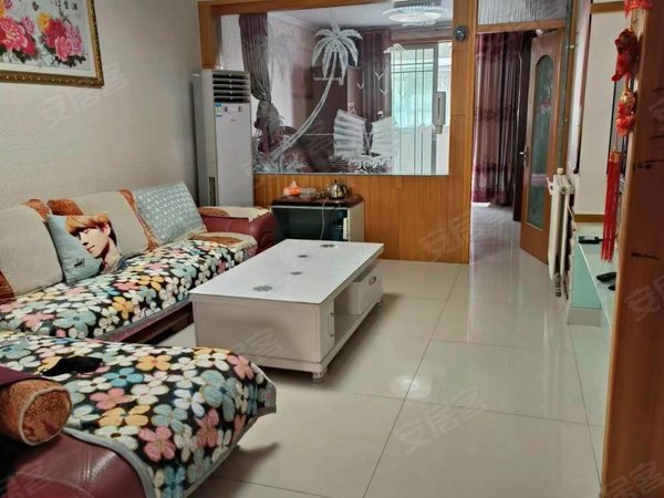 【多图】金阁花园,泺口租房,金阁花园双气三楼一梯两户随时看房物品