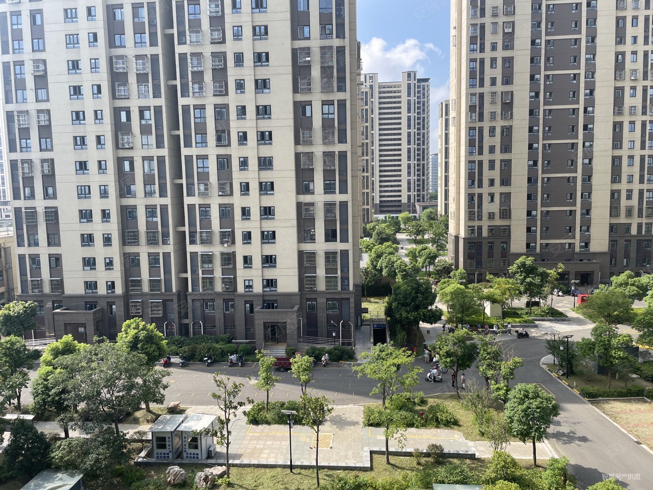 扬州房产网>扬州二手房>广陵二手房>茱萸湾二手房>广福花园福康苑>