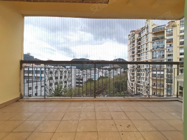 木棉湾租房,佳兆业可园(北区) 3室2厅2卫 电梯房 精装修93平米,布吉