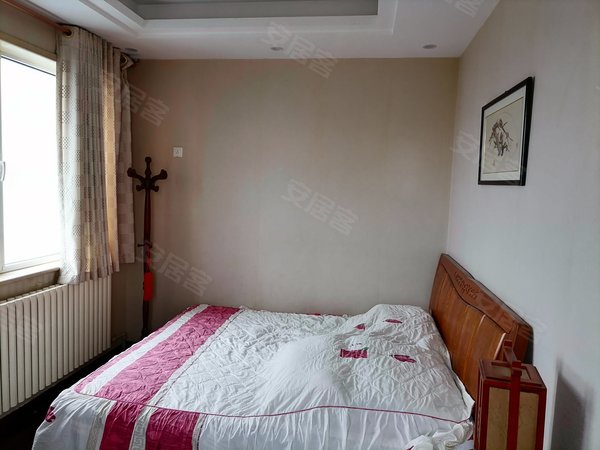 济南高新经十路高新段普利林景山庄近汉峪金谷林景山庄精装6室别墅 办