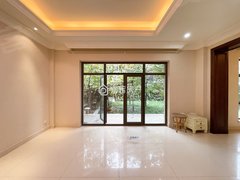 兰州城关碧桂园急租 城关碧桂园精装大花园别墅 拎包住 可做招待价格面议出租房源真实图片