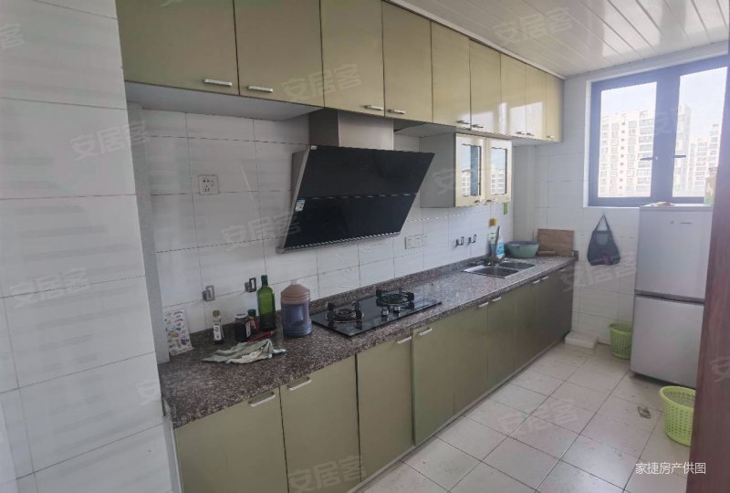 荣域花园医疗配套成熟高楼层视野好双卫生间满五