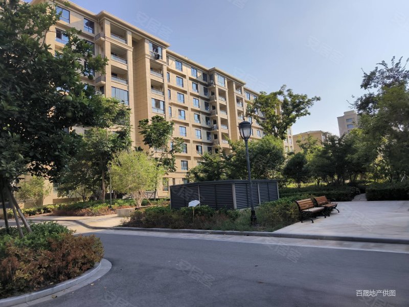 卡森卫星城名庭园3室2厅1卫101㎡南北103万