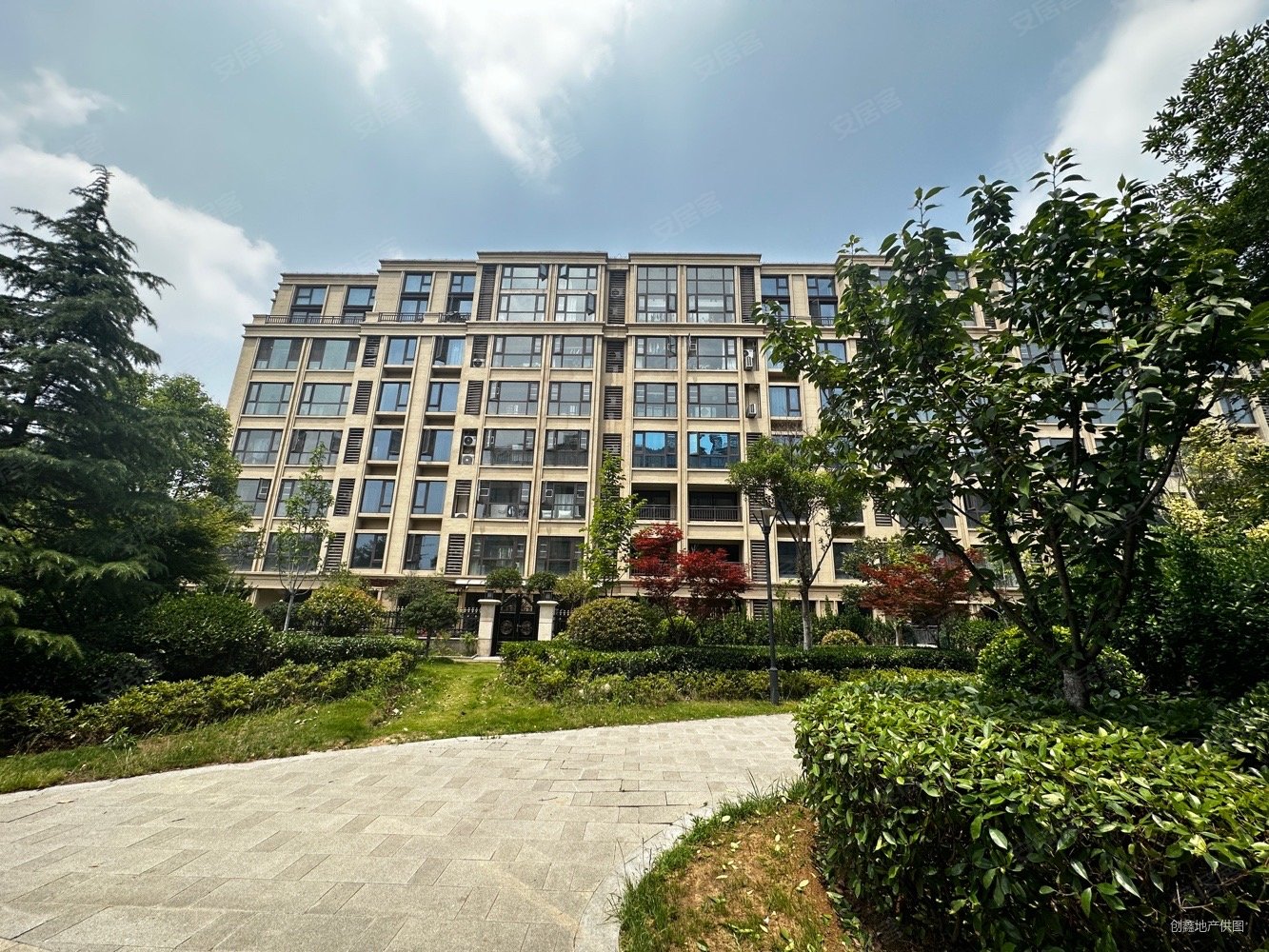 白鹭金岸普罗旺斯洋房顶复 豪华装修,拎包入住,白鹭金岸二手房,200万