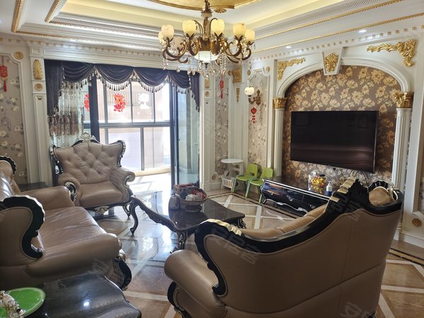 泉州丰泽宝洲路万达公馆(南区)万达公馆(南区) 4室2厅2卫  电梯房