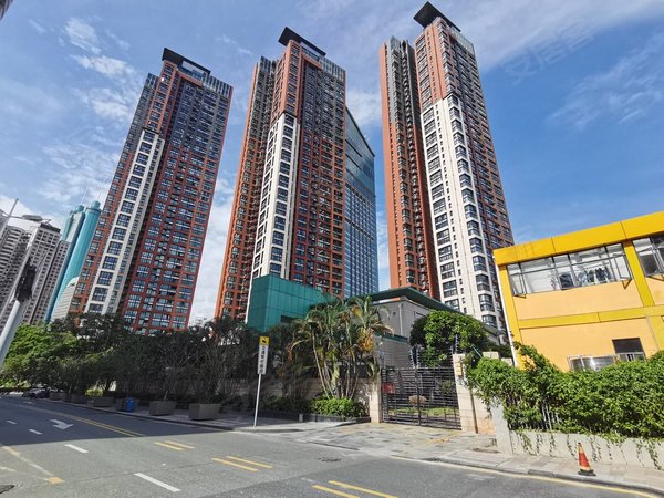 深圳罗湖蔡屋围幸福里万象城商圈 罗湖豪宅 幸福里雅居3室2厅 南向