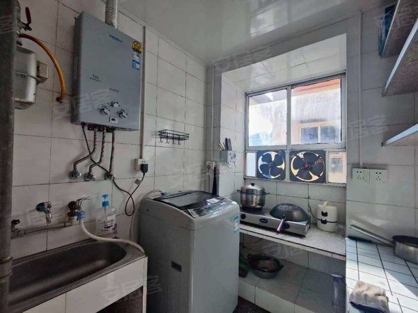 【多图】和平路凉亭子7号小区,较场口租房,解放碑凉亭子一室一厅转租