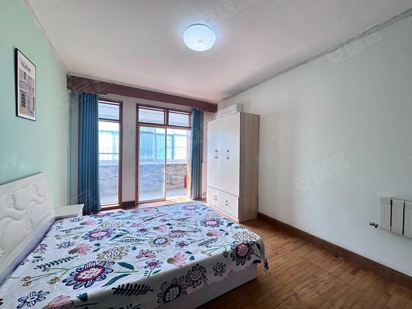 大明湖 解放阁 超然楼 世茂 恒隆 寇娜 菲比,历下租房-济南58安居客