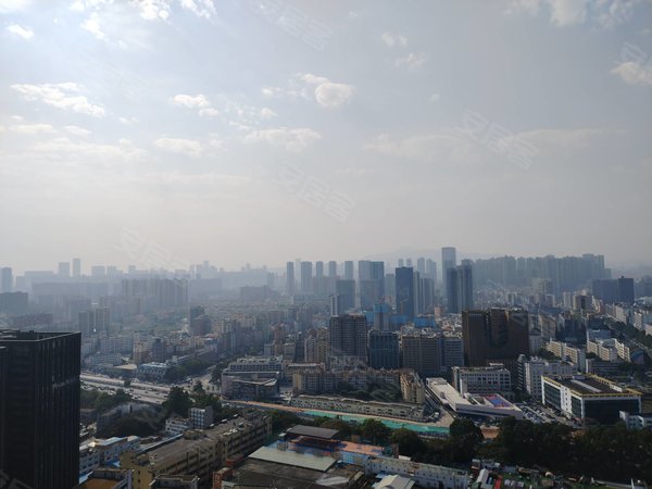 【多图】信义御珑豪园,坂田租房,坂田北地铁口嘉御山 精装4房 家私