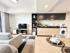 上海黄浦南京东路公寓整租独立一室户 家电齐全 包物业网 拧包入住 近地铁!出租房源真实图片