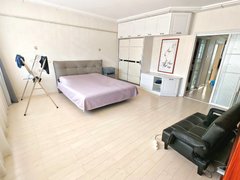 丹东元宝新柳步行街电梯主打阳光好地热精装2室通透户型出租房源真实图片