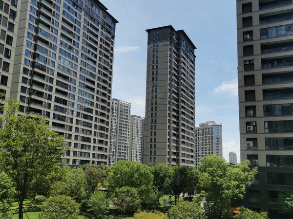 绍兴柯桥柯桥金地湖城大境柯桥金地五期湖城大境精装2室小区停车方便