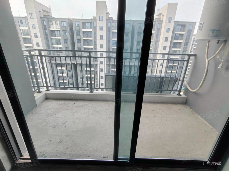 麻丘商品房满五带电梯小区新双卫正南朝向