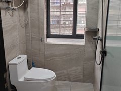 泉州鲤城东街中山花园鲤城，四房两卫精装修南北通透拎包入住出租房源真实图片