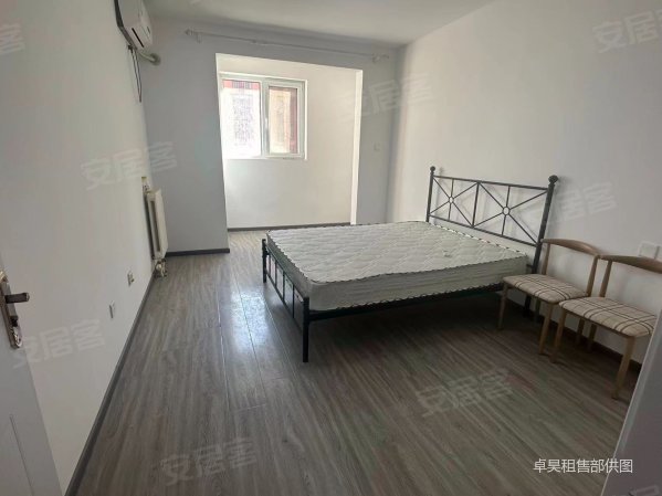 科技园区 康润家园西区 南北通透  集中供暖 次新小区