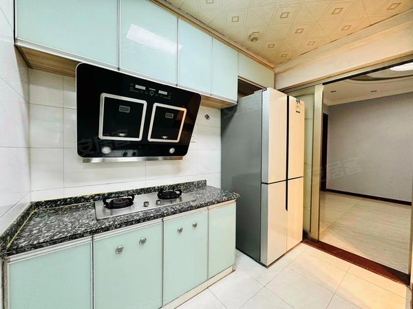 重庆江北五里店融景城尚峰零虚假房源可短租月付鲤鱼池融景城精装三房