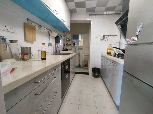 【多图】海晖大厦,南油租房,楼下地铁南油站.