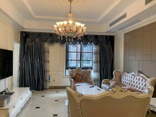 上海杨浦新江湾城中建大公馆(别墅)中建大公馆 5室2厅4卫 南北通透