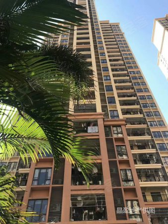 东逸湾倚湖居 环境优雅 交通方便 户型方正 采光充足