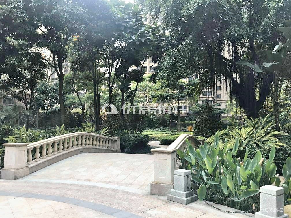 荣和山水绿城一期