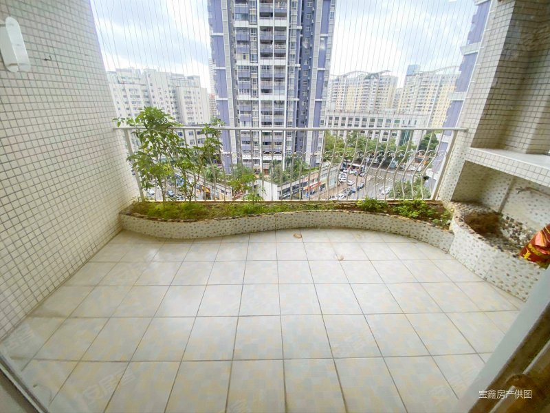 鸿润花园 精装好房 东南朝向 电梯房 楼层好 正规商品房