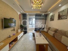 信阳羊山新区东方今典青年营地万达广场东方今典 2室2厅 精装修家具家电齐全出租房源真实图片