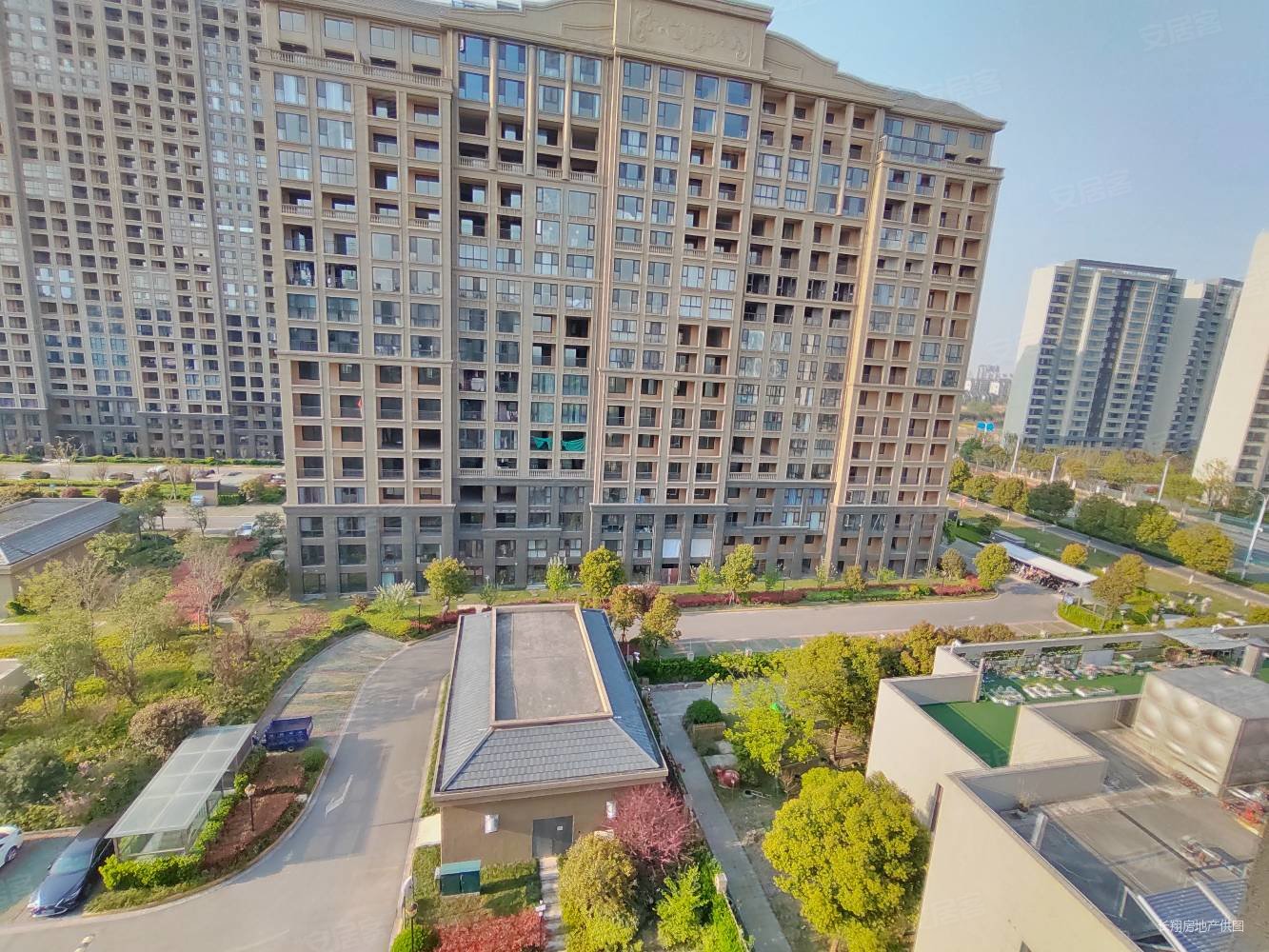 苏州房产网>苏州二手房>吴江二手房>太湖新城二手房>绿地香奈>