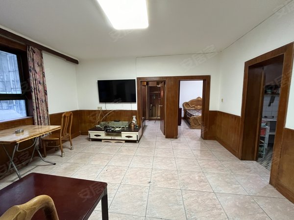 【多图】北碚解放路小区,朝阳租房,北碚解放路小区 2室1厅1卫 电梯房