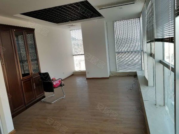 济南市中七里山紫宸大厦居民楼紫宸大厦 办公室 济大路玉函路路口民生