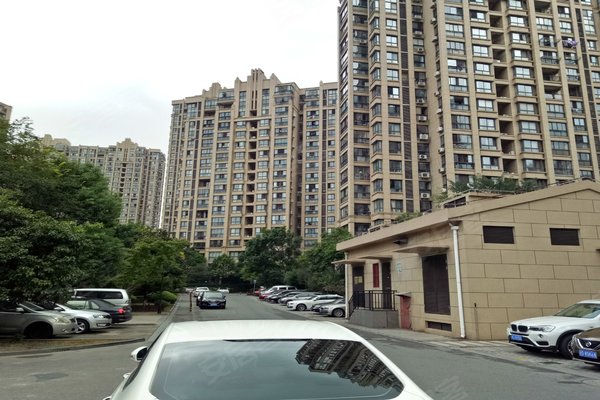 保利叶上海(一期公寓住宅)