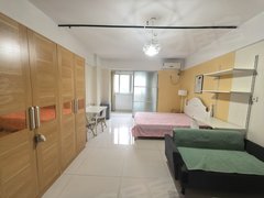 济南高新国际会展中心精选好房！一室整租！温馨装修！民水民电！采光好！拎包入住！出租房源真实图片