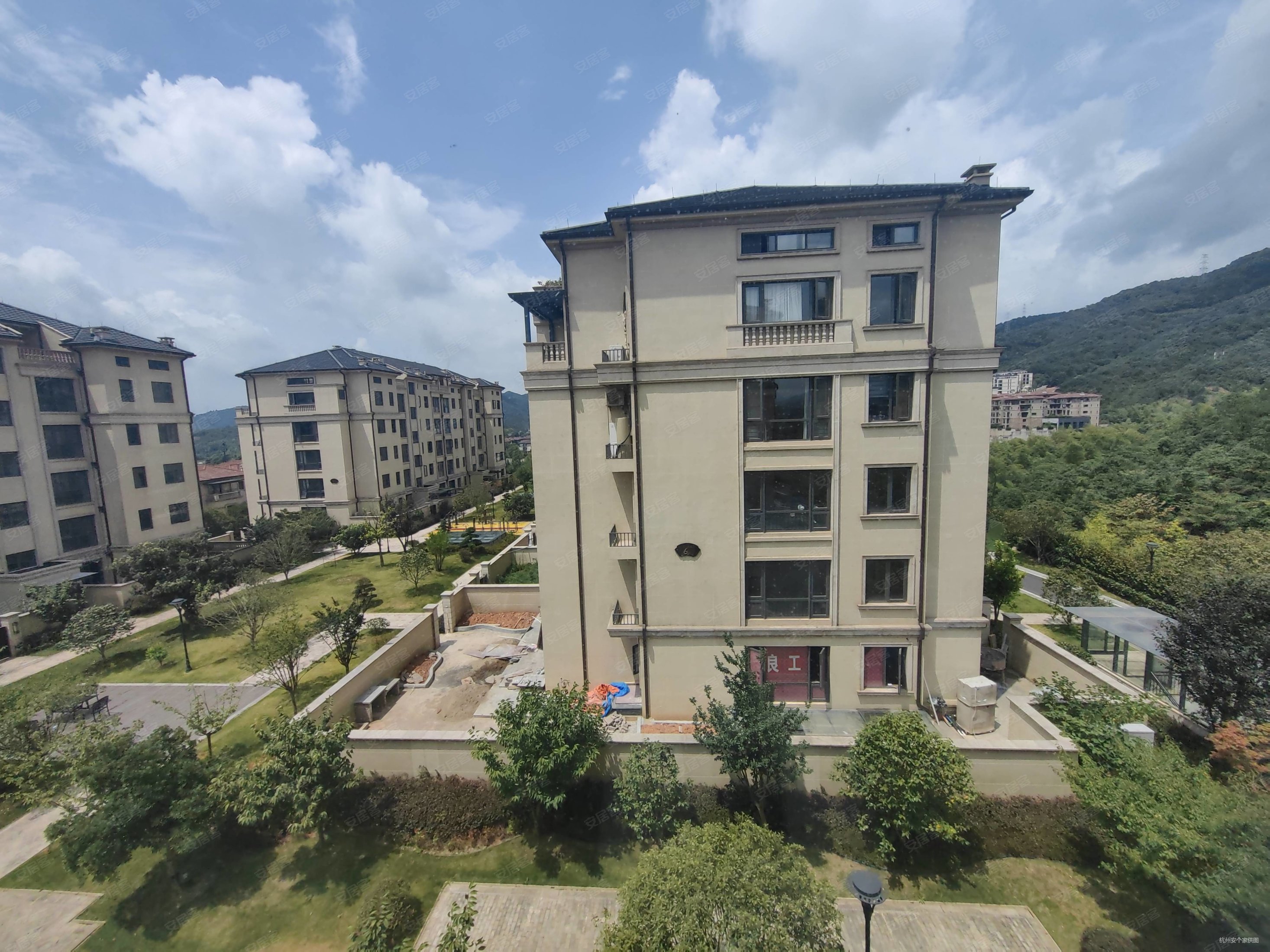 云水湾,电梯洋房,4房2厅2卫