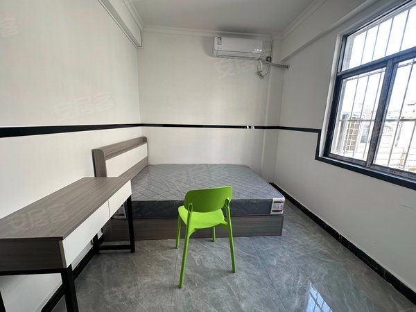 石岩租房,罗租日新百货附近 近浪心公交站台 罗租社区 创维新谷,宝安