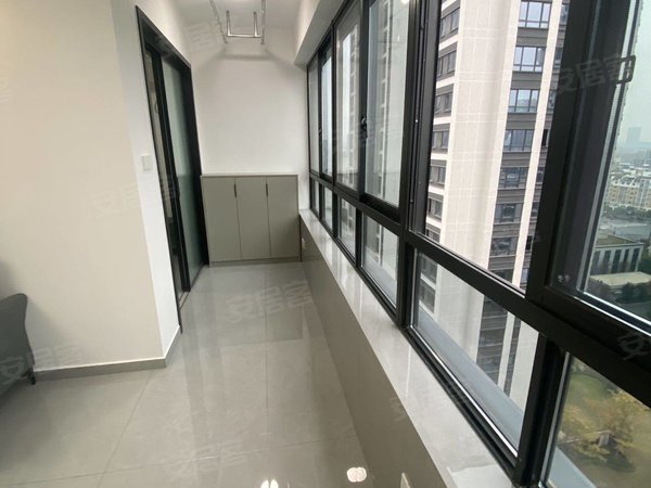 金华金东金东新城万固江潮名邸江潮名邸 实验小学中学商场医院生活方便拎包入住2300出租房源真实图片