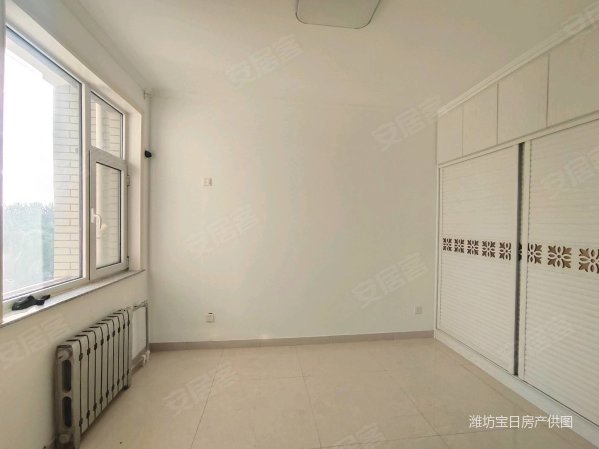 电梯新房45万精装修采光好即住看房方便