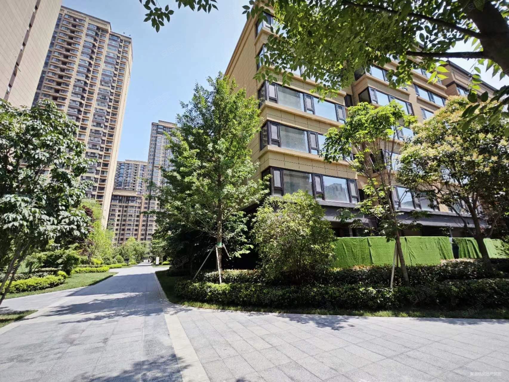 万科高新华府次新社区满二 63中间层  精致纯南小三居