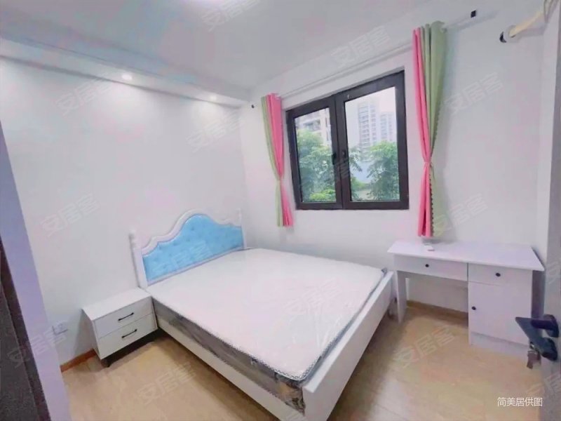 业主工作调离已搬到园区,低于市场价30万急售,期待有缘人,光樾华庭